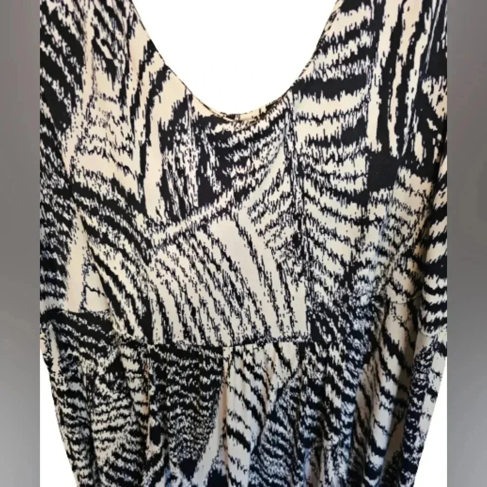 J Valdi Swim Cover-up